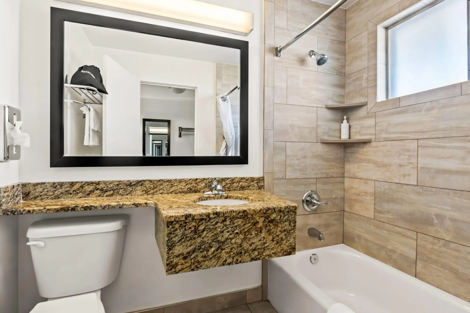 Photo - Travelodge by Wyndham Page, View of Lake Powell