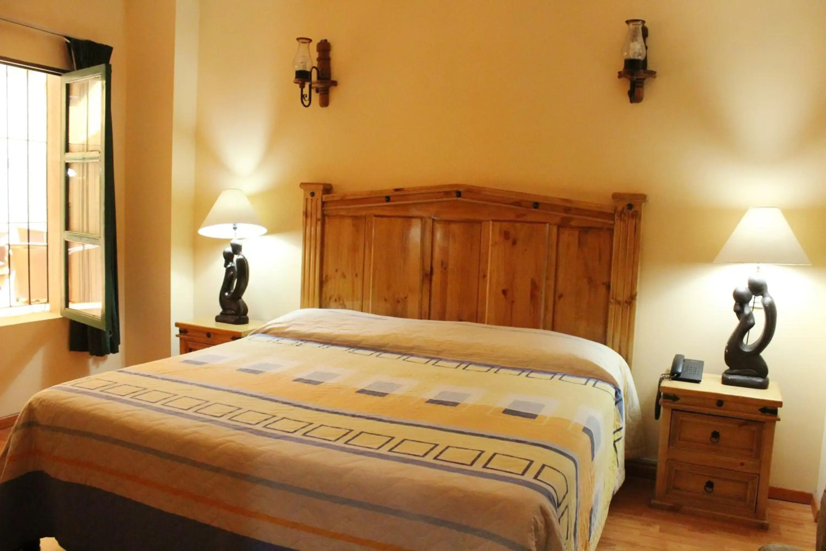 Photo - Hotel Mesón de la Merced