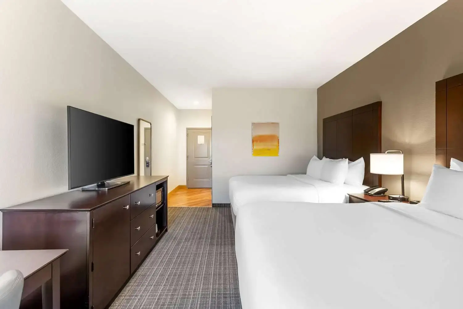 Photo - Comfort Inn & Suites Verona at Turning Stone Resort Casino