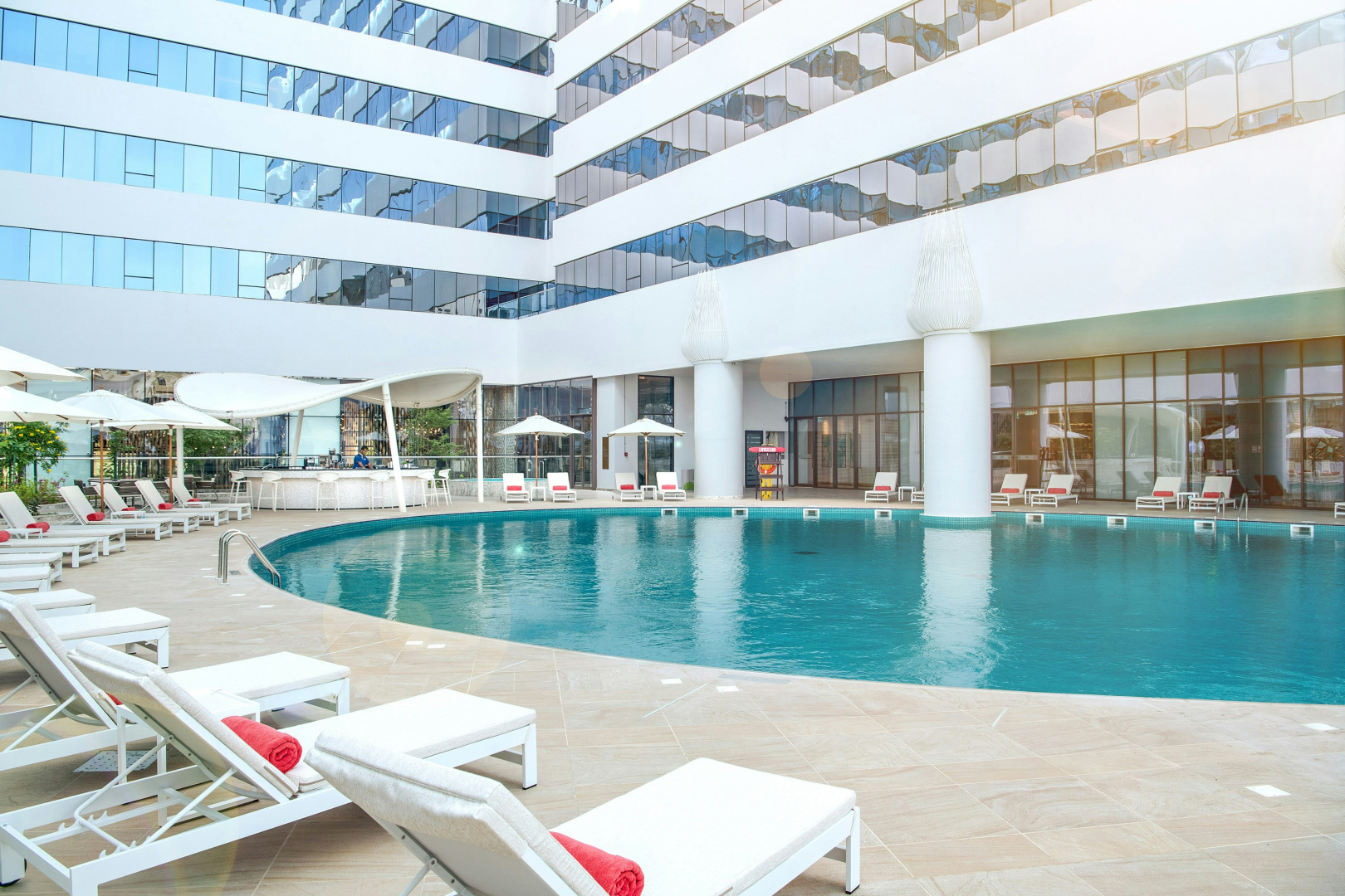 Photo - Al Jaddaf Rotana Suite Hotel