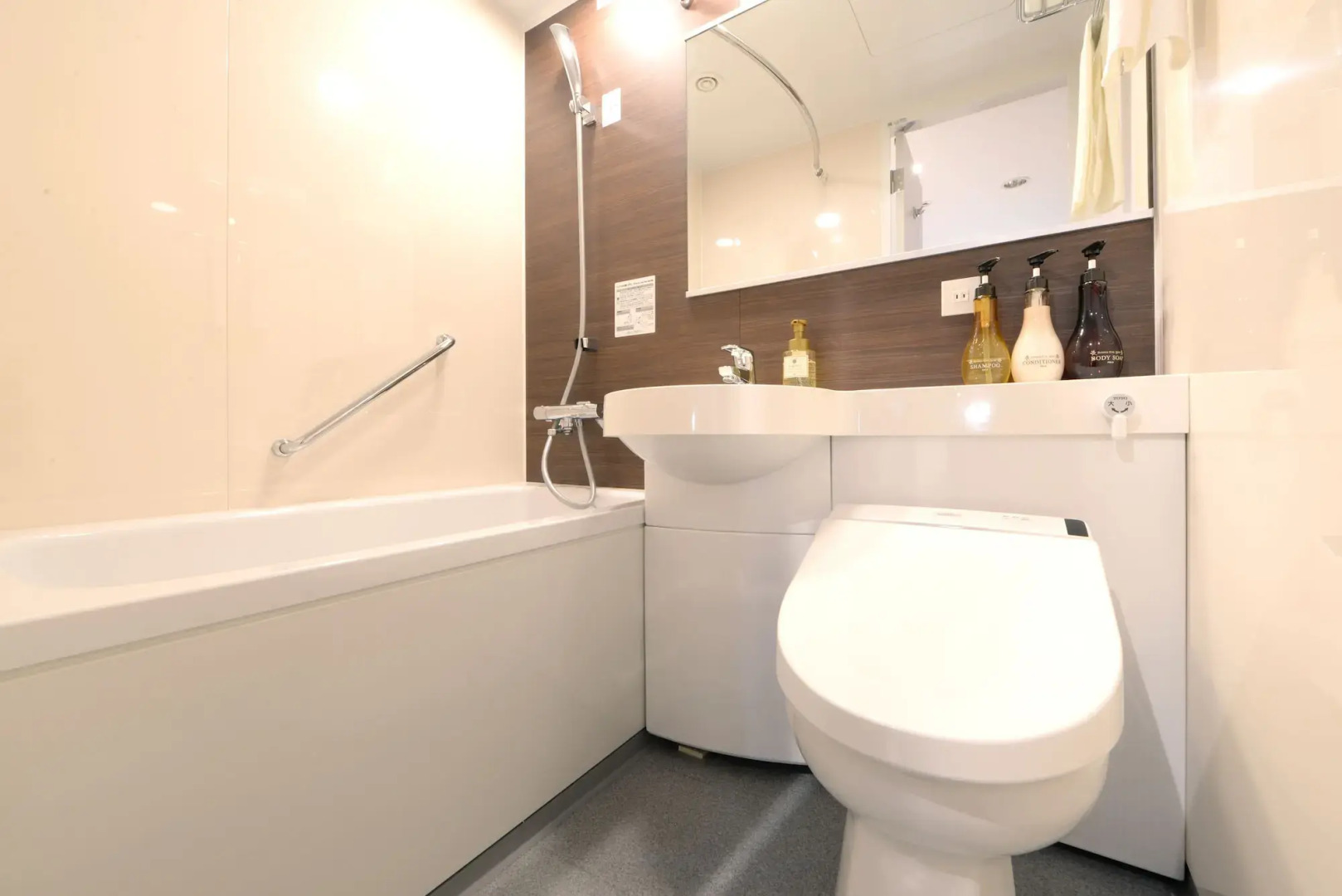 Photo - Vessel Inn Ueno Iriya Station