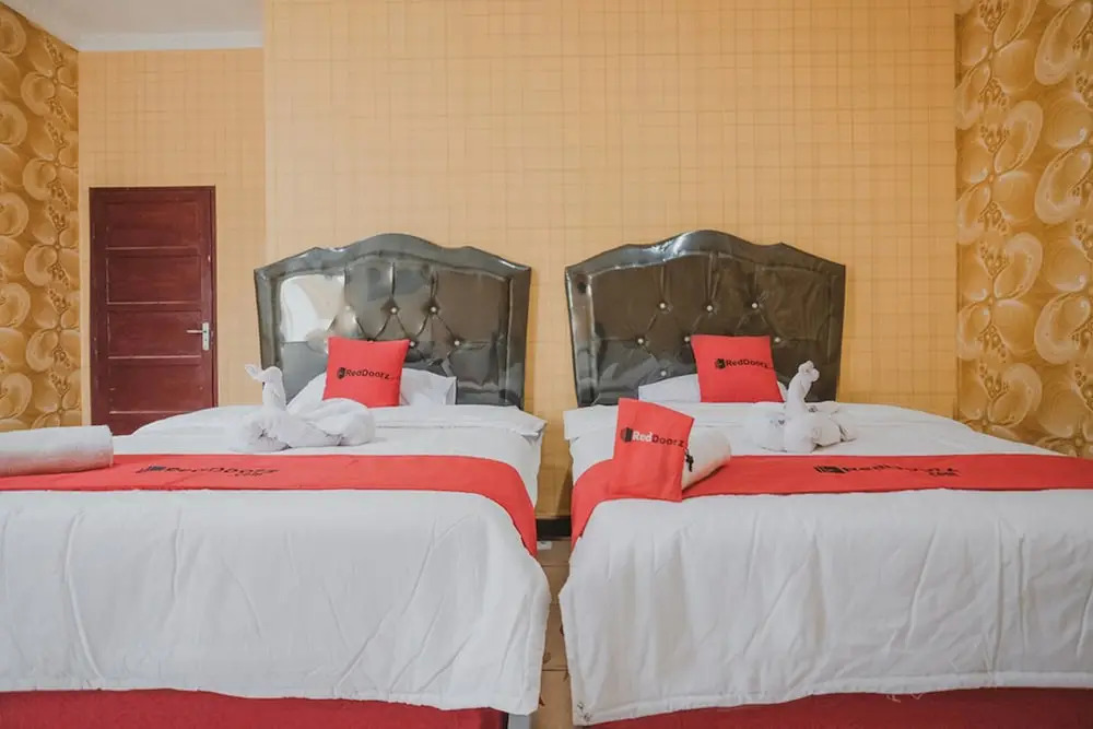 Foto - RedDoorz Plus near Istana Maimun Medan