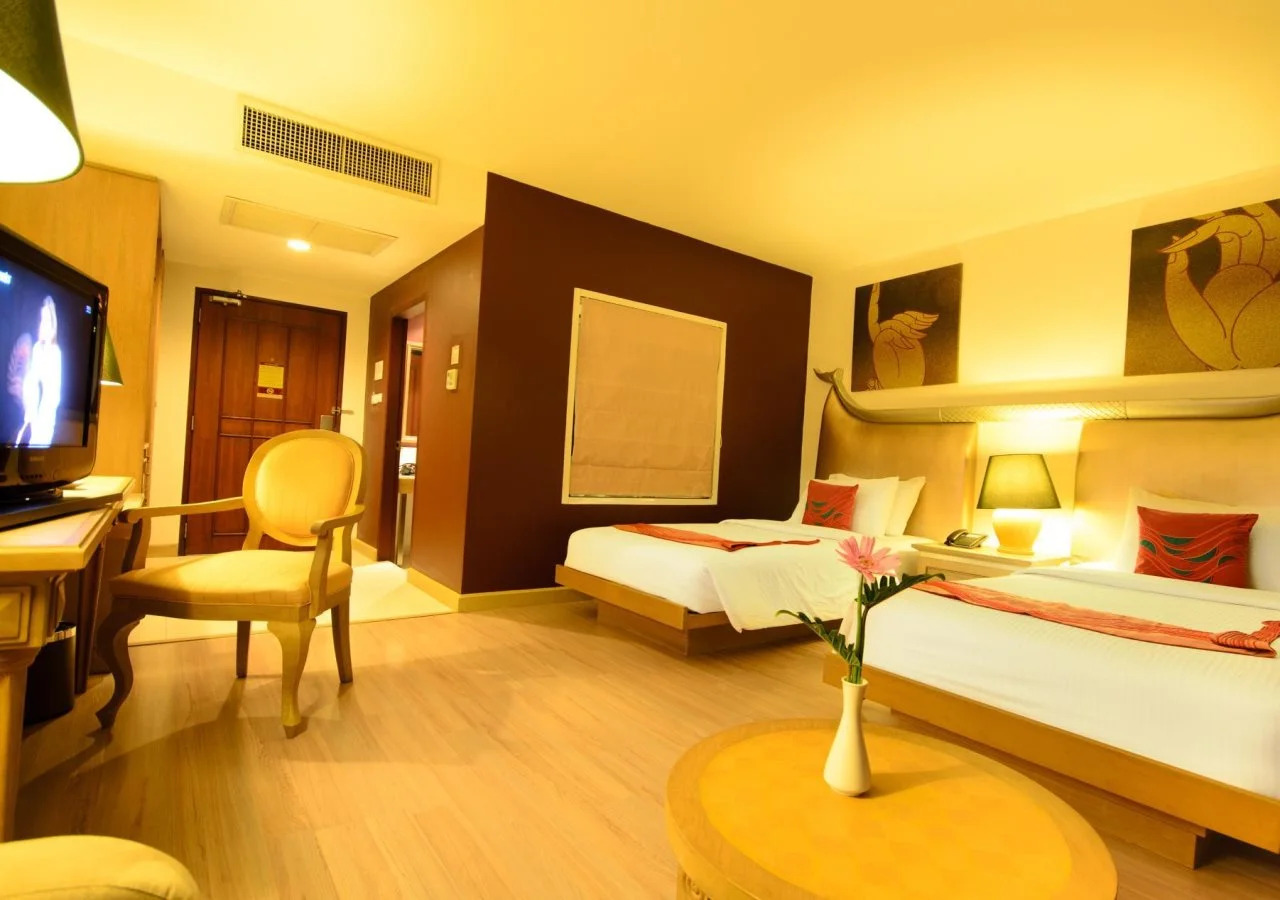 Photo - The StandardX, Bangkok Phra Arthit