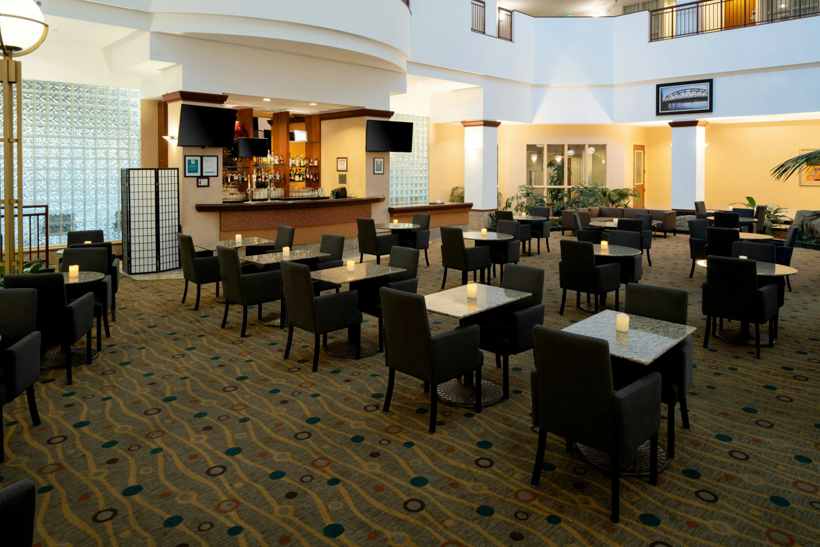 Foto - Embassy Suites by Hilton Portland Airport