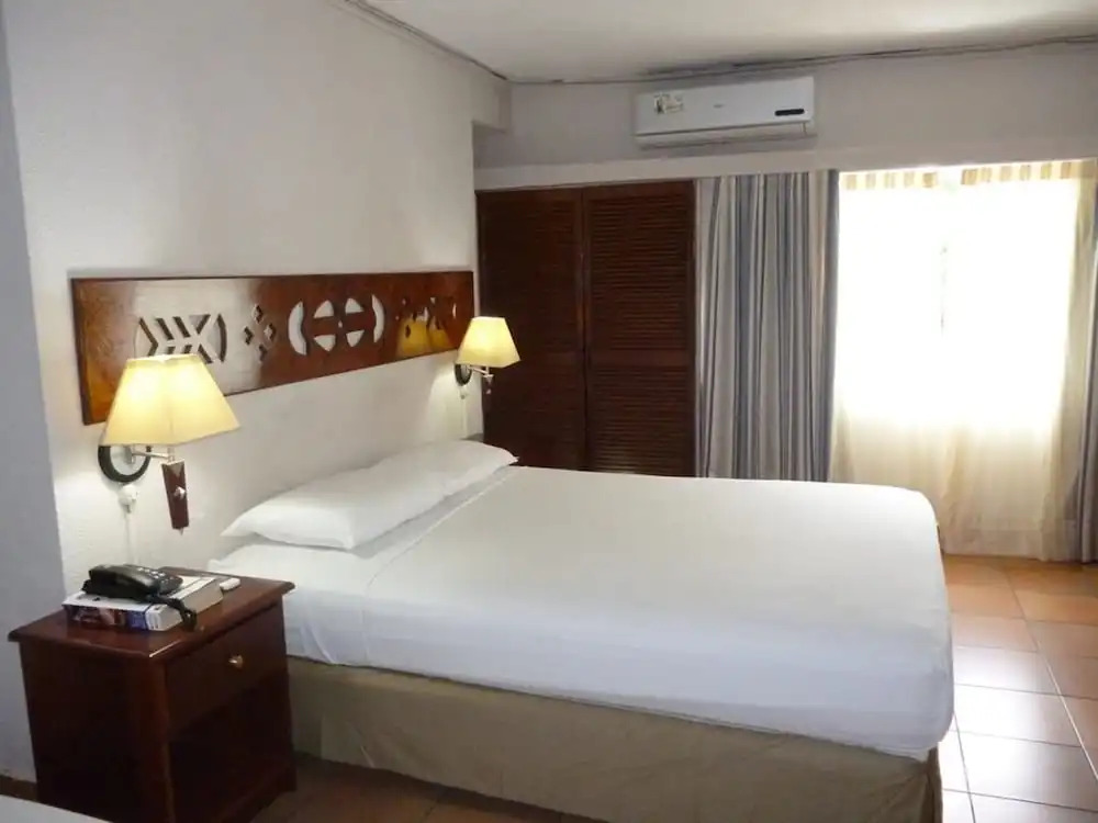 Foto - Hotel Tower House Suites