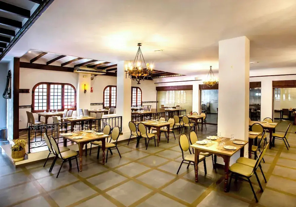 Photo - Hotel Ramis fundado en 1969