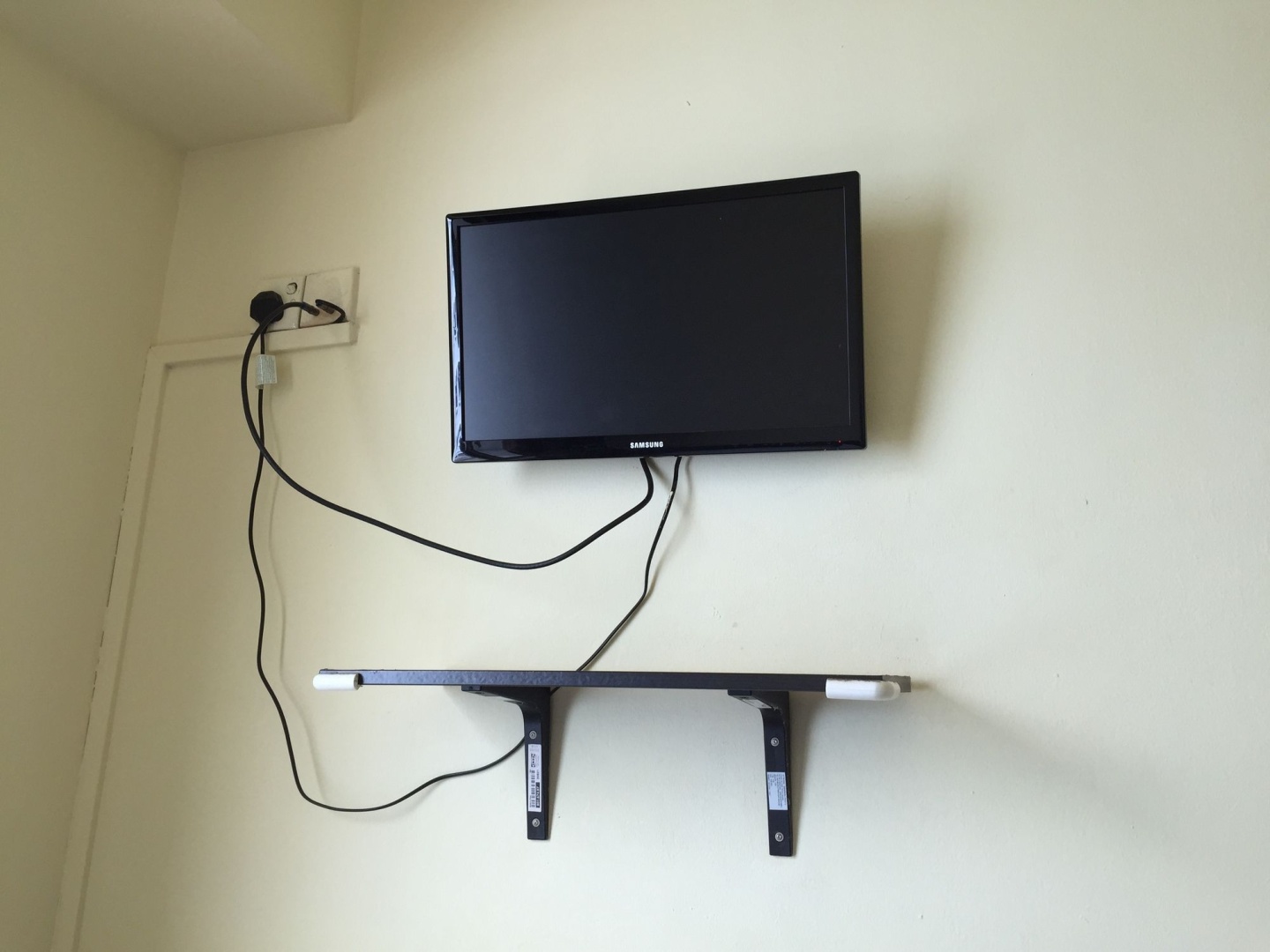 BudgetOne Hotel
