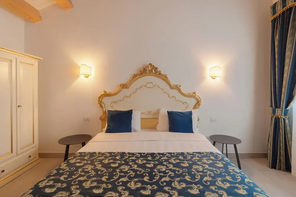 Photo - Venice Rooms