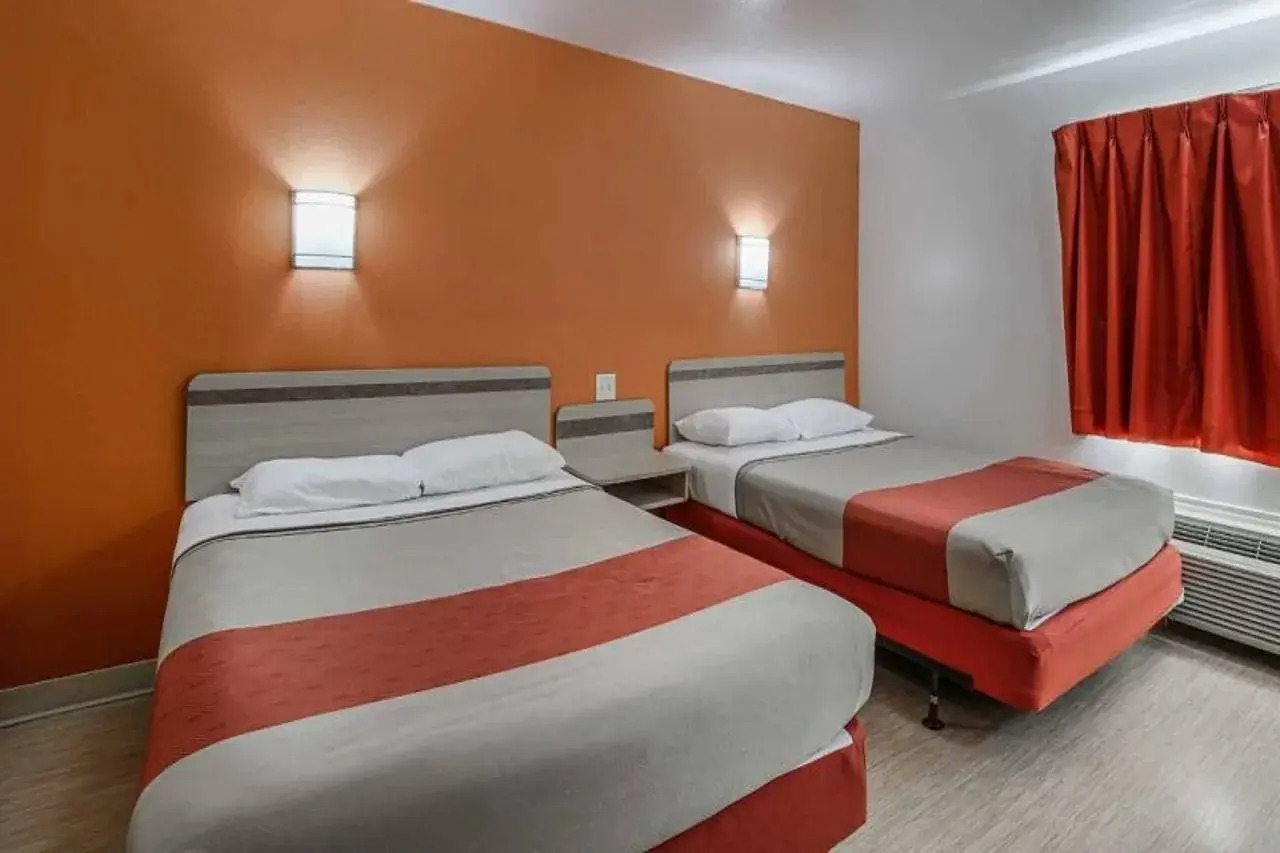 Photo - Motel 6-Pasadena, TX