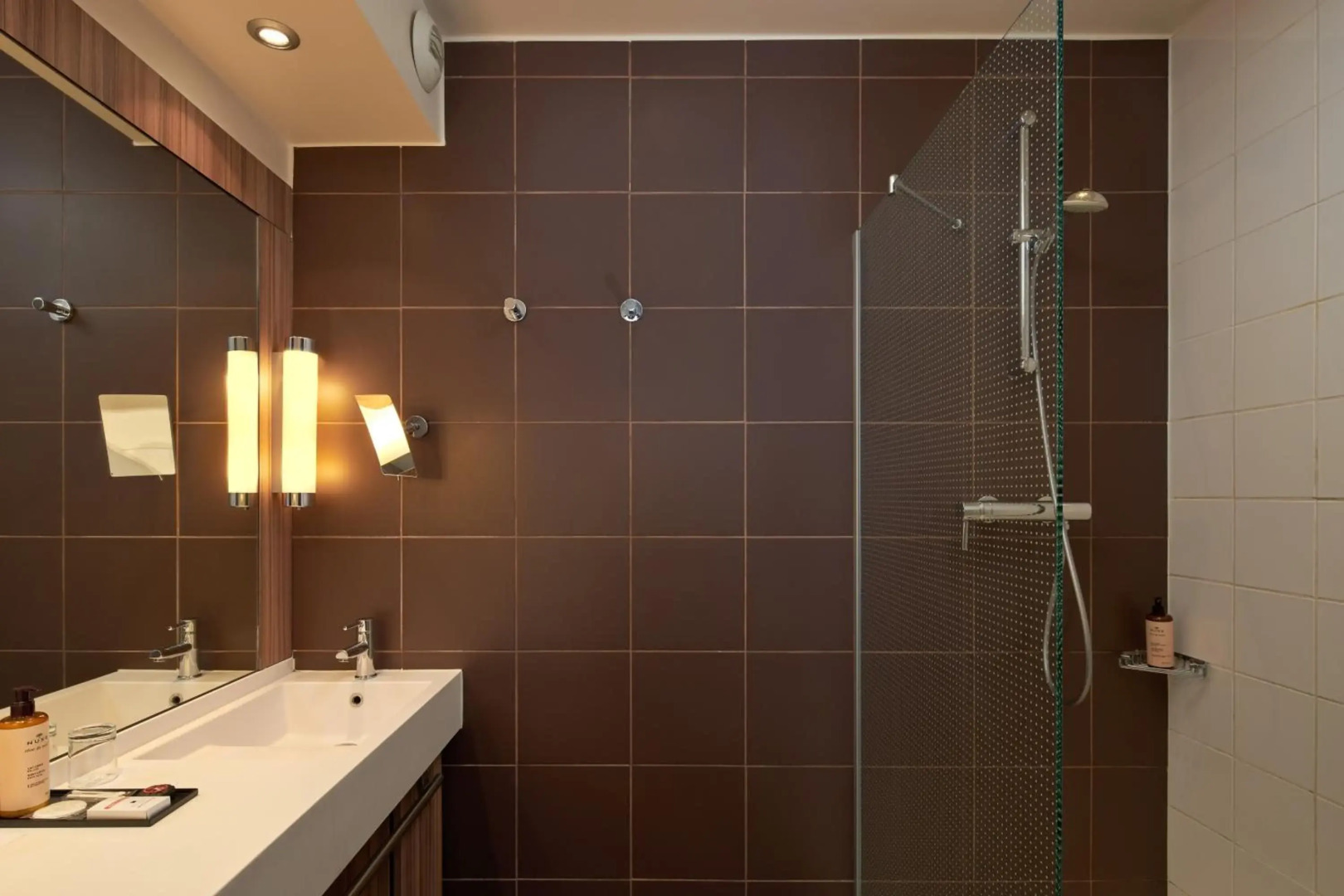 Photo - Four Elements Hotel