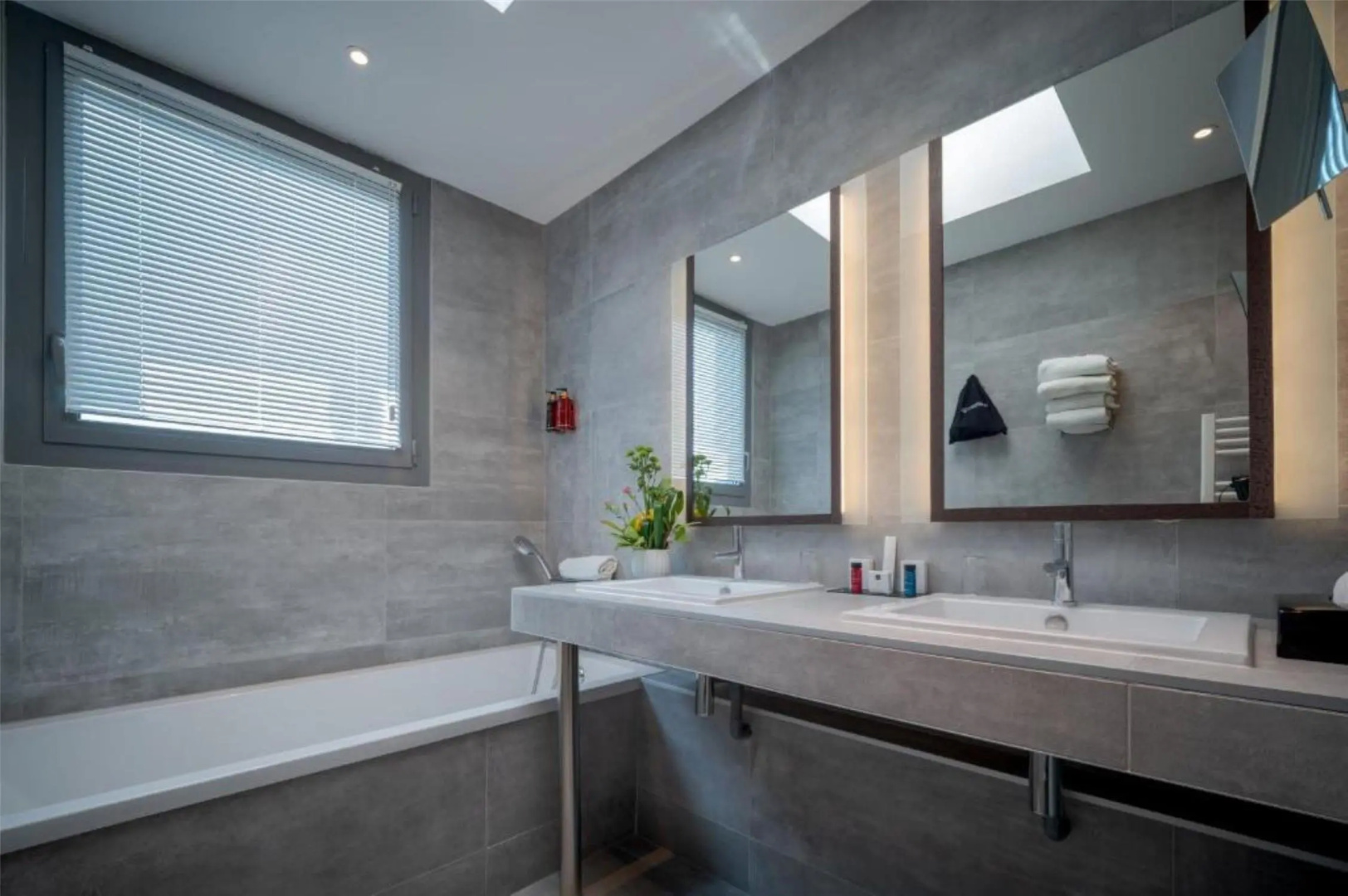 Photo - Best Western Plus Central Park Hotel & Spa