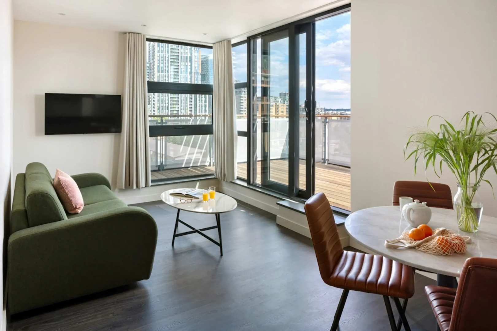 Photo - Marlin Apartments Canary Wharf