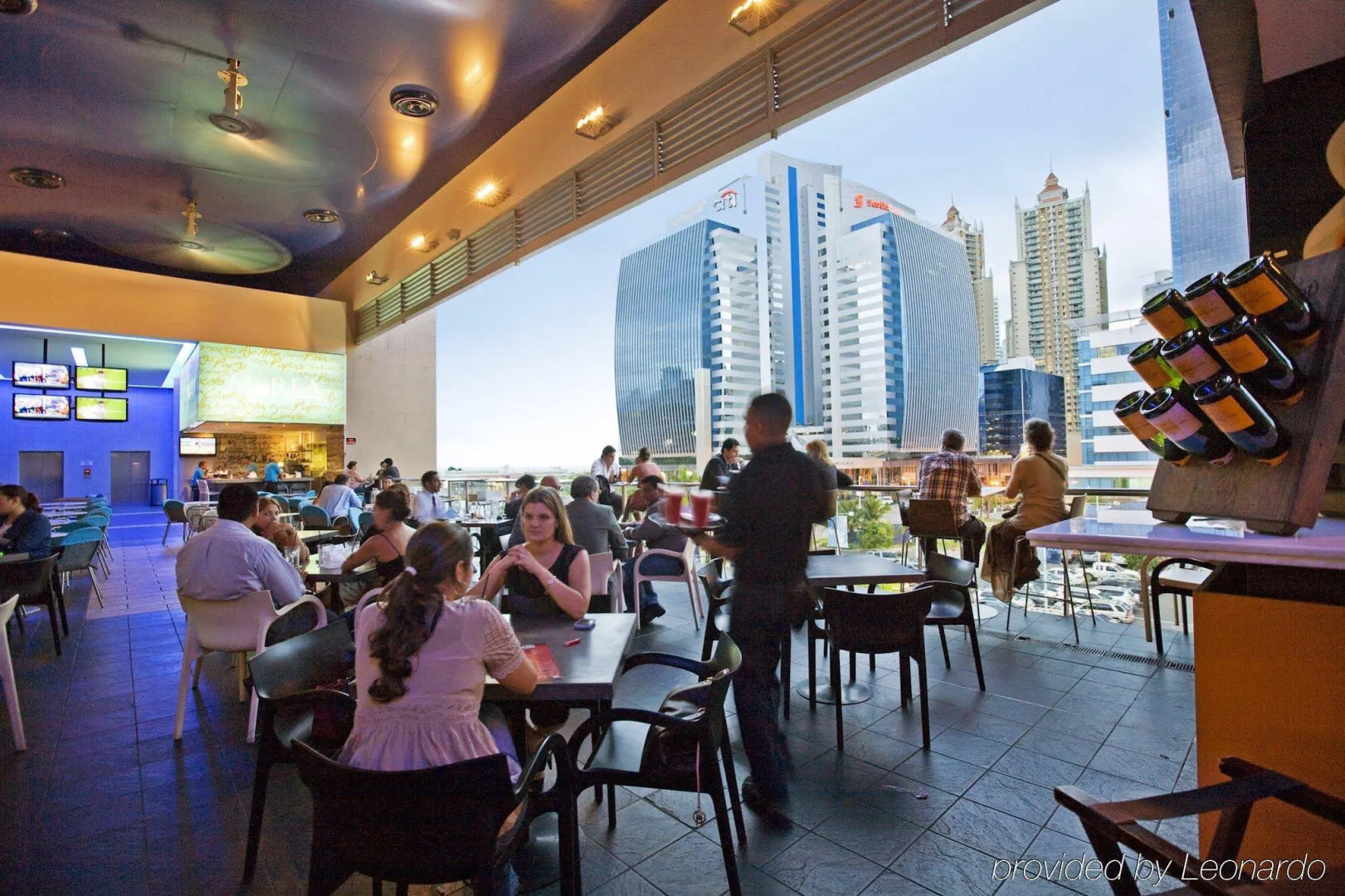 Photo - Courtyard by Marriott Panama Multiplaza Mall