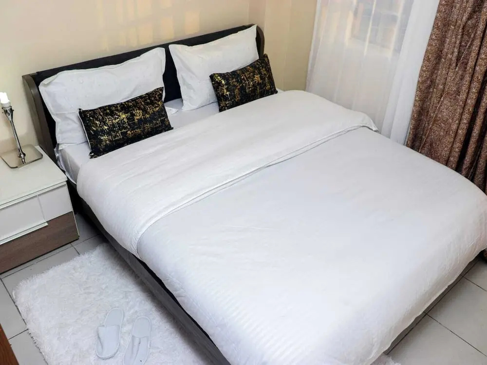 Lux Suites Wilben Apartments South B