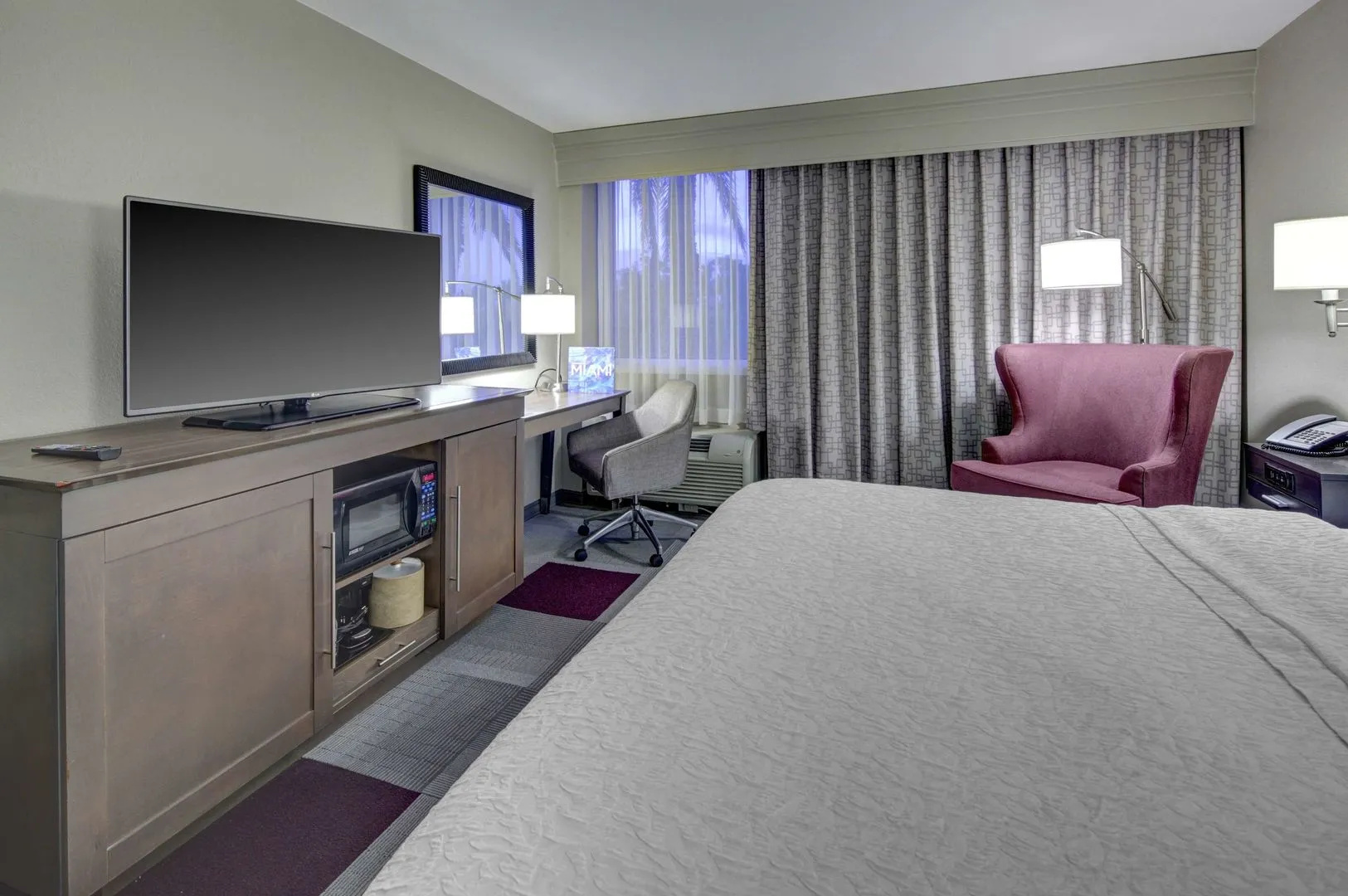 Photo - Hampton Inn Miami-Coconut Grove/Coral Gables