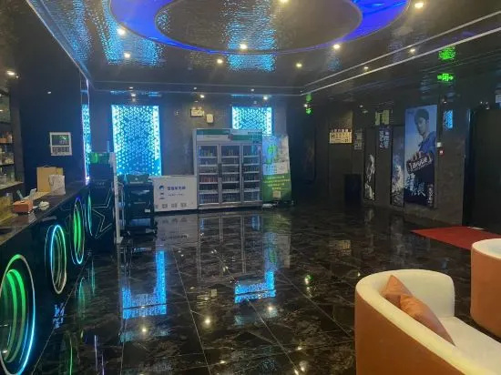 Vienna Hotel (Huizhou Yeting Avenue)