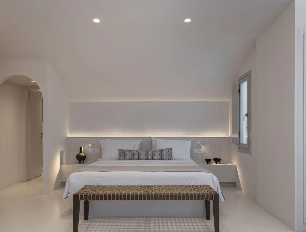 Photo - Akra Suites & Spa