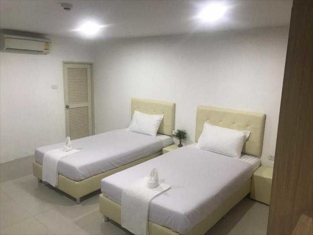 Photo - Collection O Siam Privi Hotel