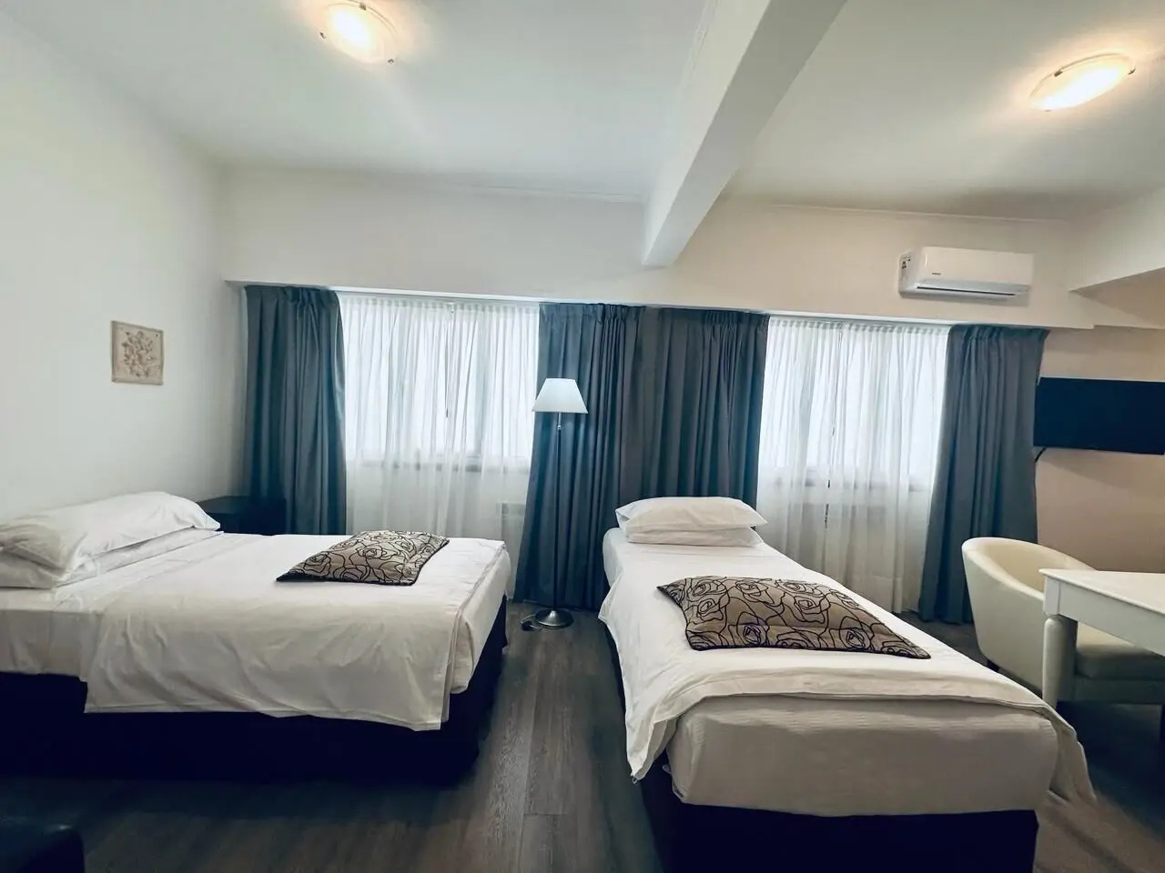 Photo - Hotel Tolosa