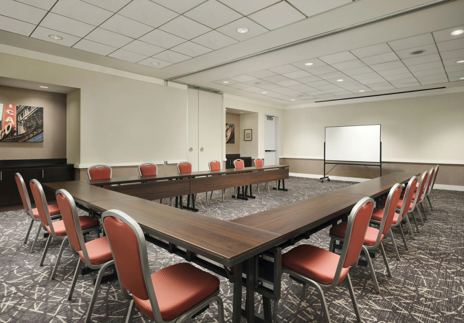 Photo - Embassy Suites by Hilton Chicago Downtown Magnificent Mile