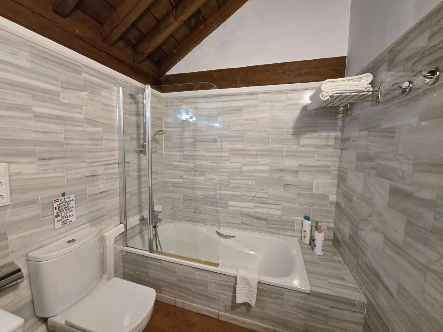 Foto - Hotel Santa Isabel La Real