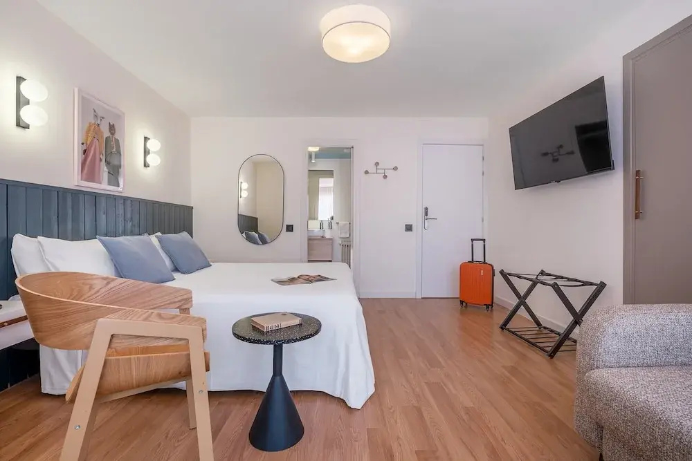Photo - Granada Suites by Olala Homes