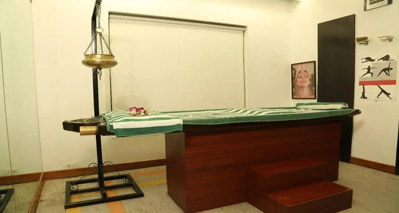 Foto - Sayaji Pune