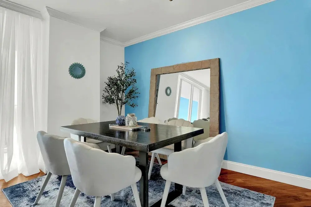Photo - Tropical Paradise Spacious 3 bedroom