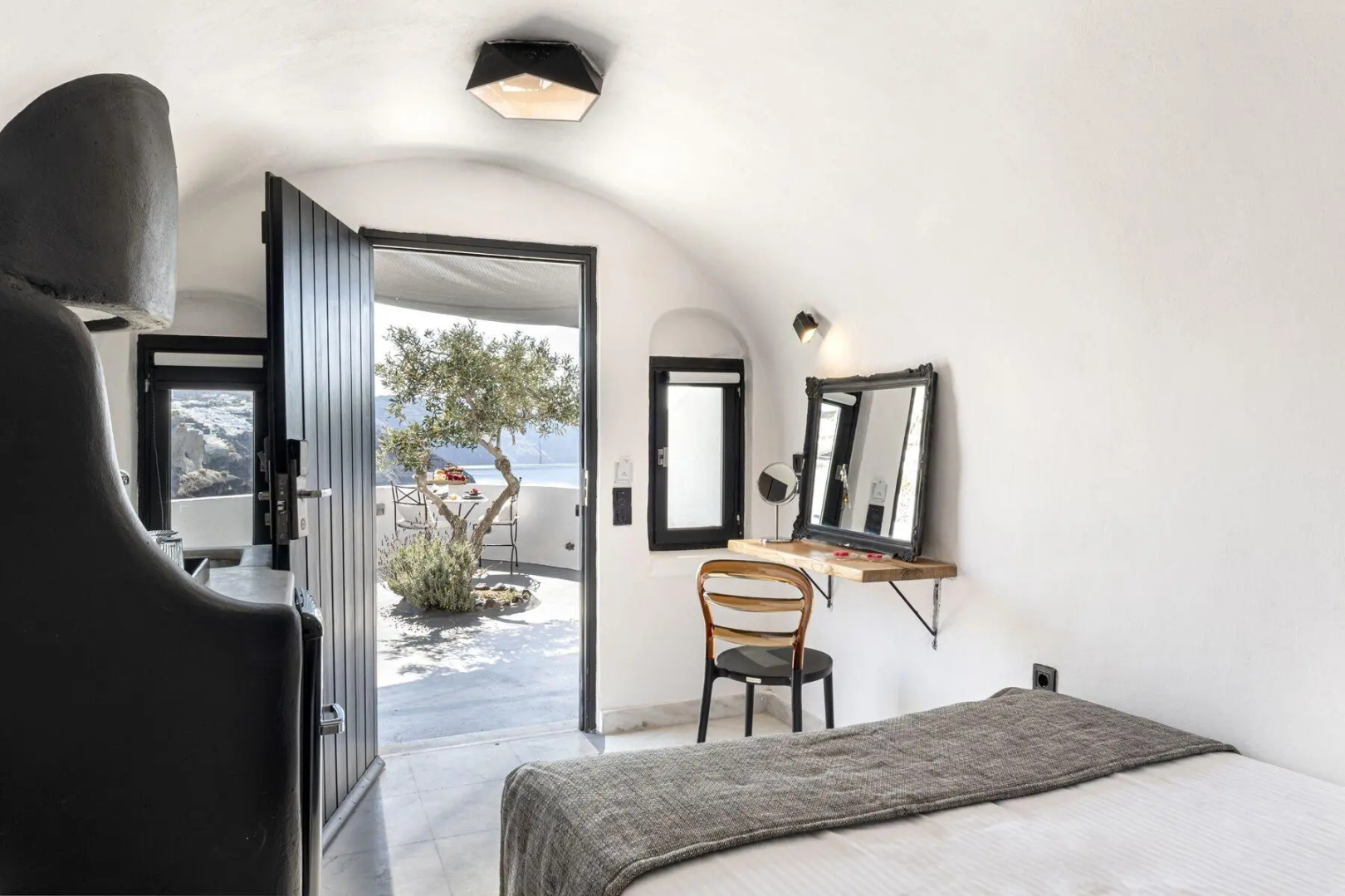 Foto - Pearl of Caldera Oia - Boutique Hotel by Pearl Hotel Collection