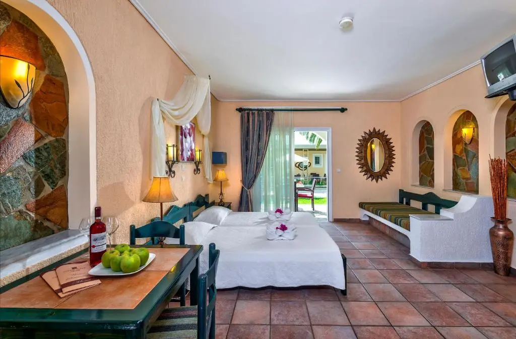 Photo - Castle Suites Hotel