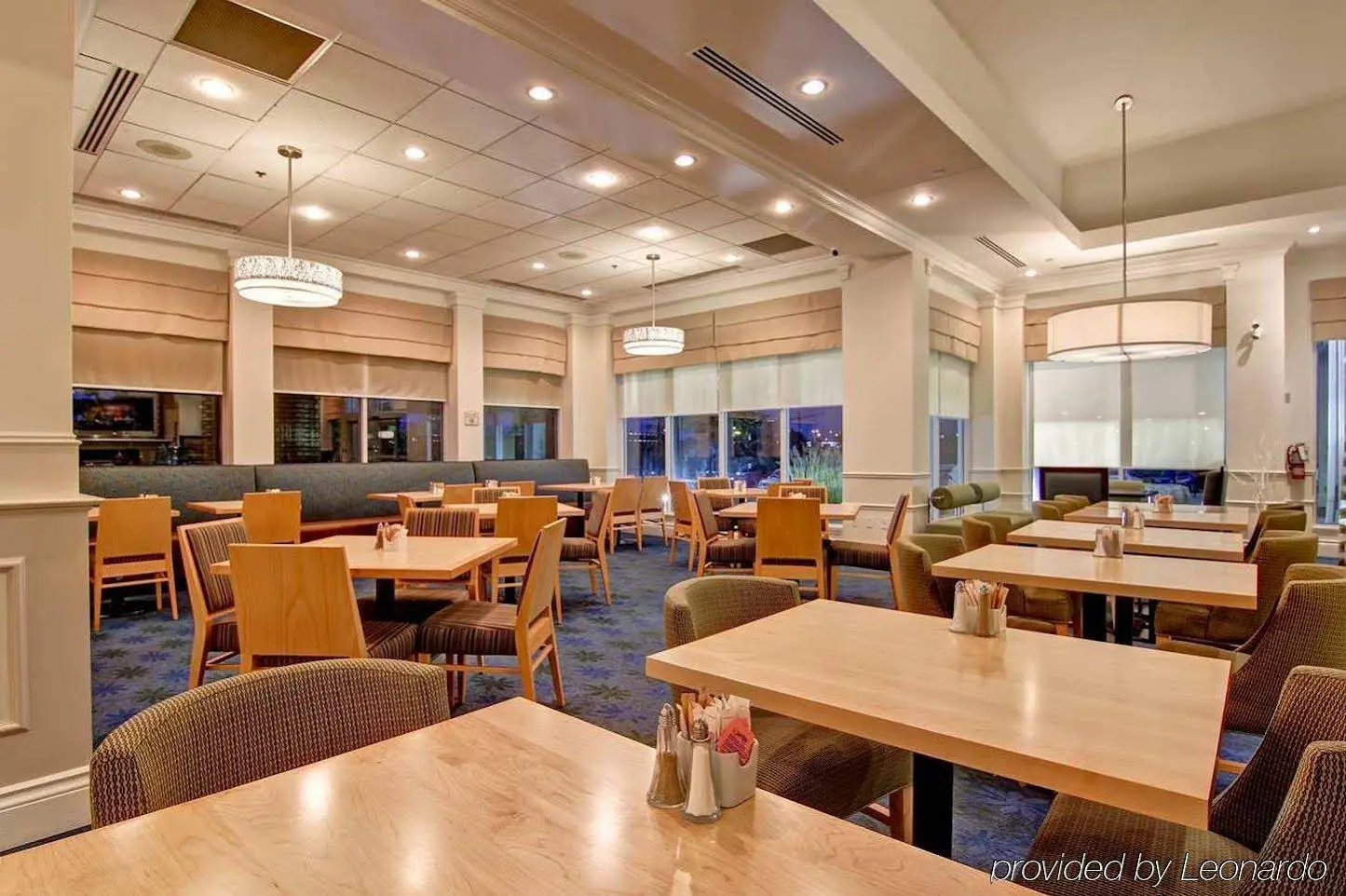 Photo - Hilton Garden Inn Toronto - Mississauga