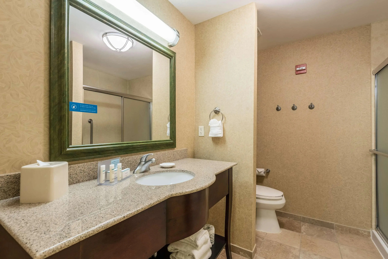 Photo - Hampton Inn & Suites Orlando-South Lake Buena Vista