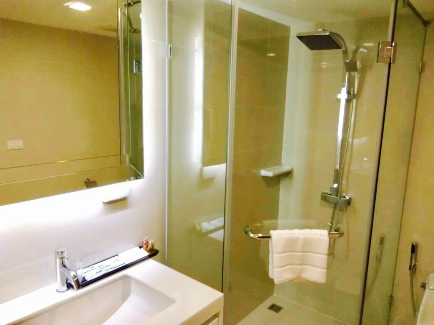Photo - Hope Land Hotel Sukhumvit 8