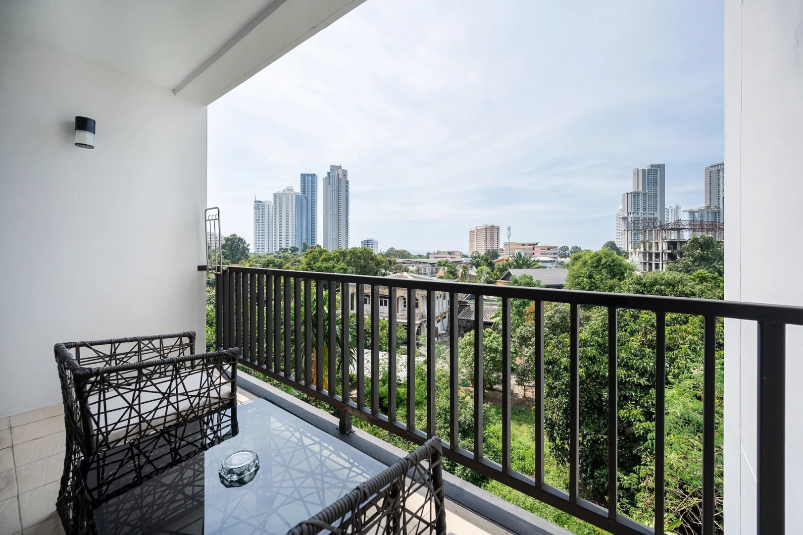 Foto - Manhattan Pattaya Hotel - SHA Extra Plus