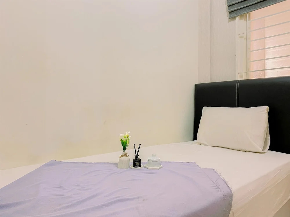 Well Furnished and Comfy 3BR Podomoro Golf View Apartment