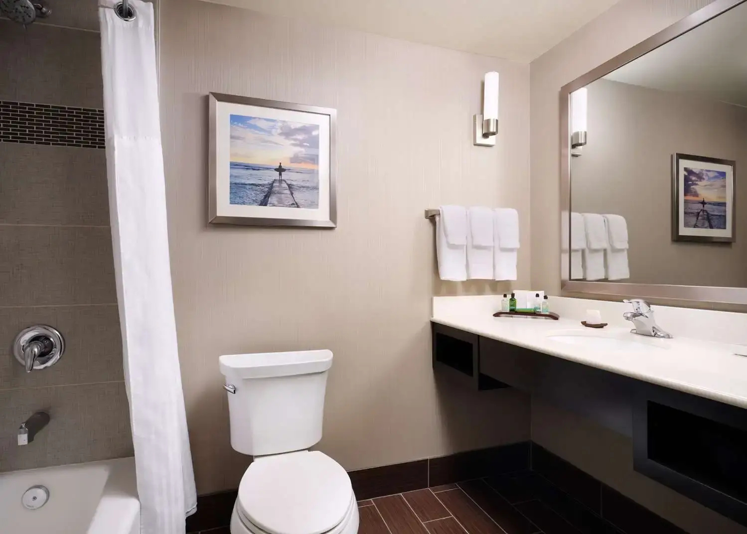 Photo - Hilton Garden Inn Los Angeles/Redondo Beach