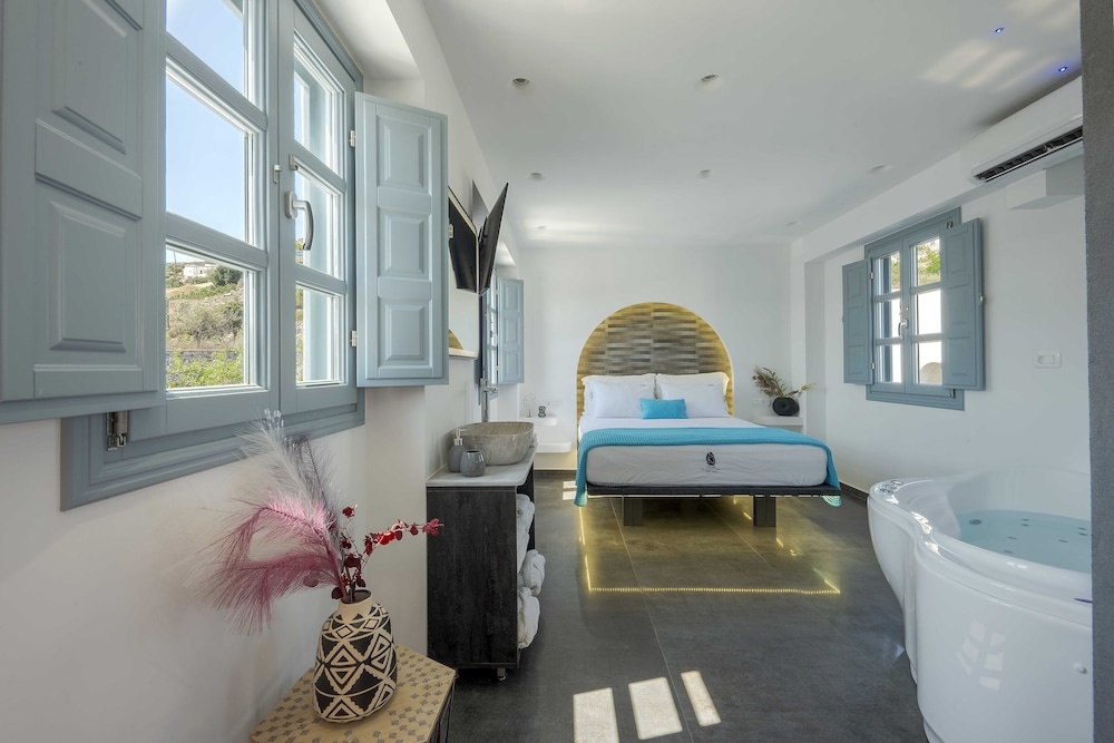 Foto - BlackStone Luxury Suites