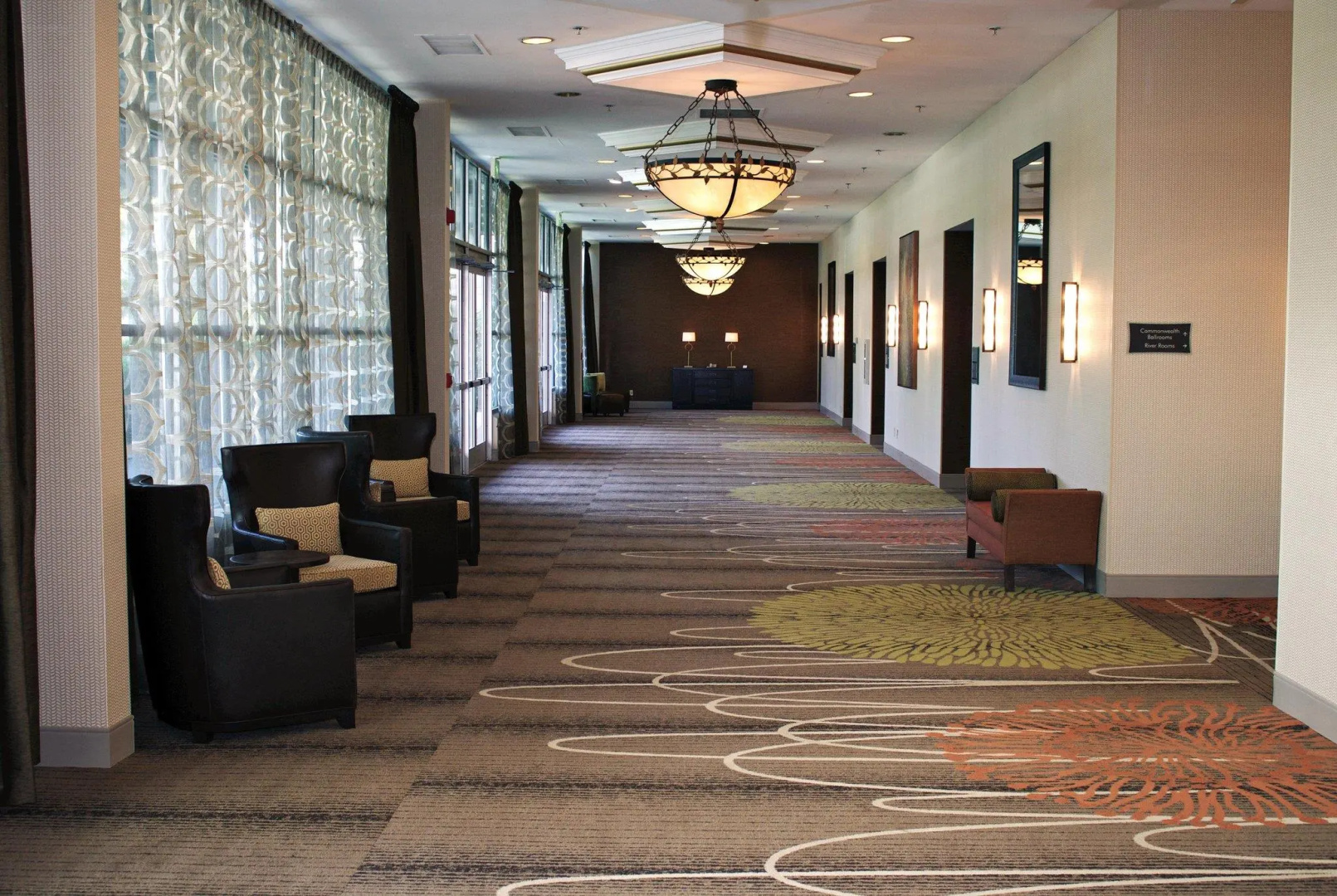 Foto - Doubletree by Hilton Hotel Norfolk Airport