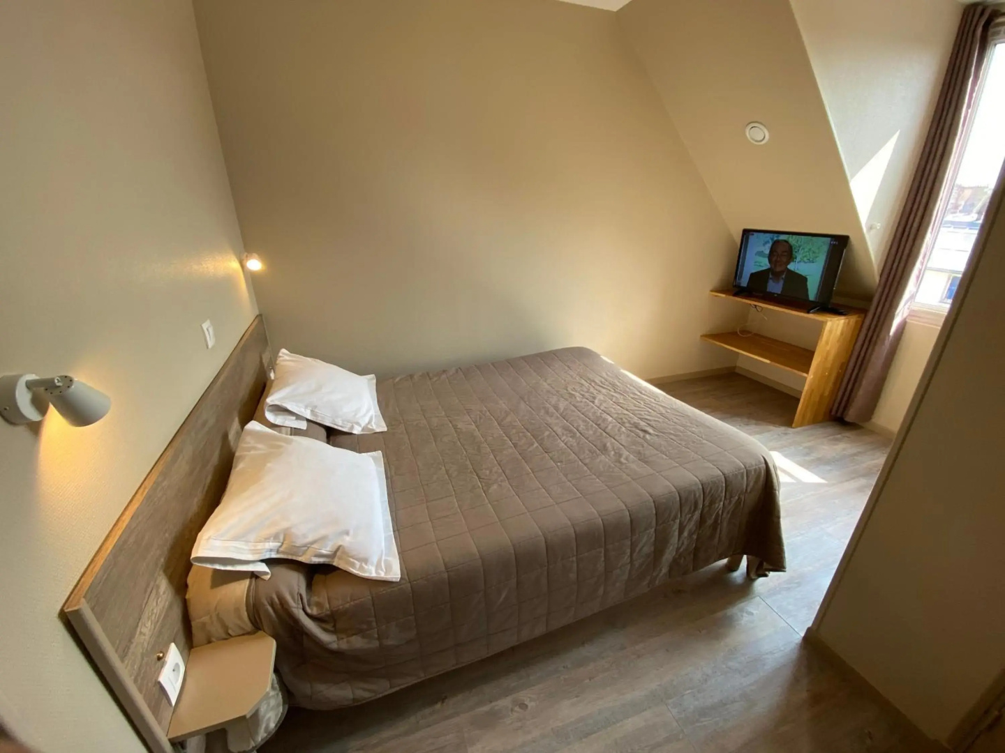 Photo - Hotel Angleterre