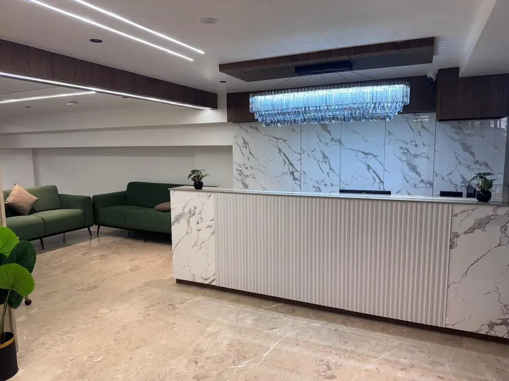 Royal Plaza Inn by RAK Rooms