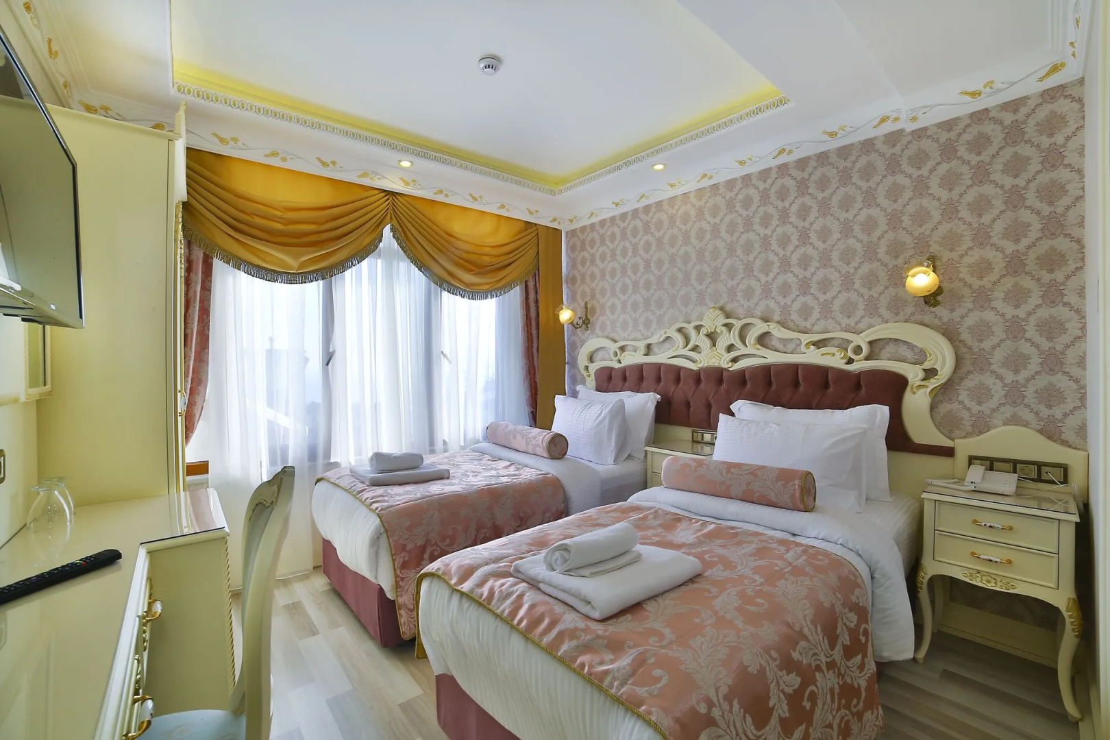 Photo - Nayla Palace Hotel