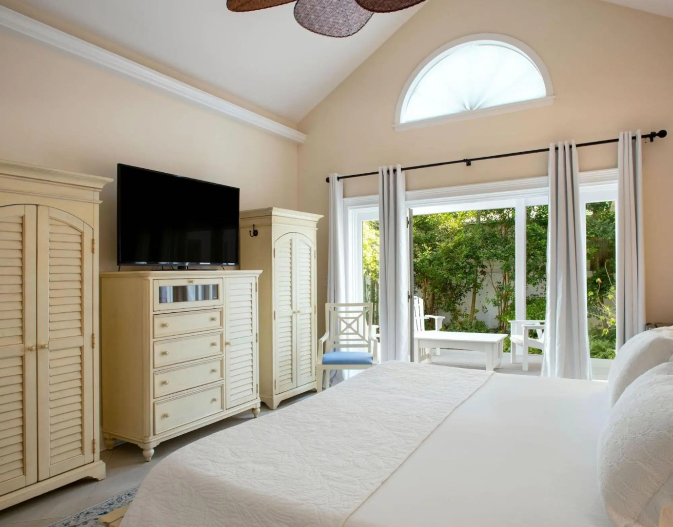 Photo - The Gardens Hotel