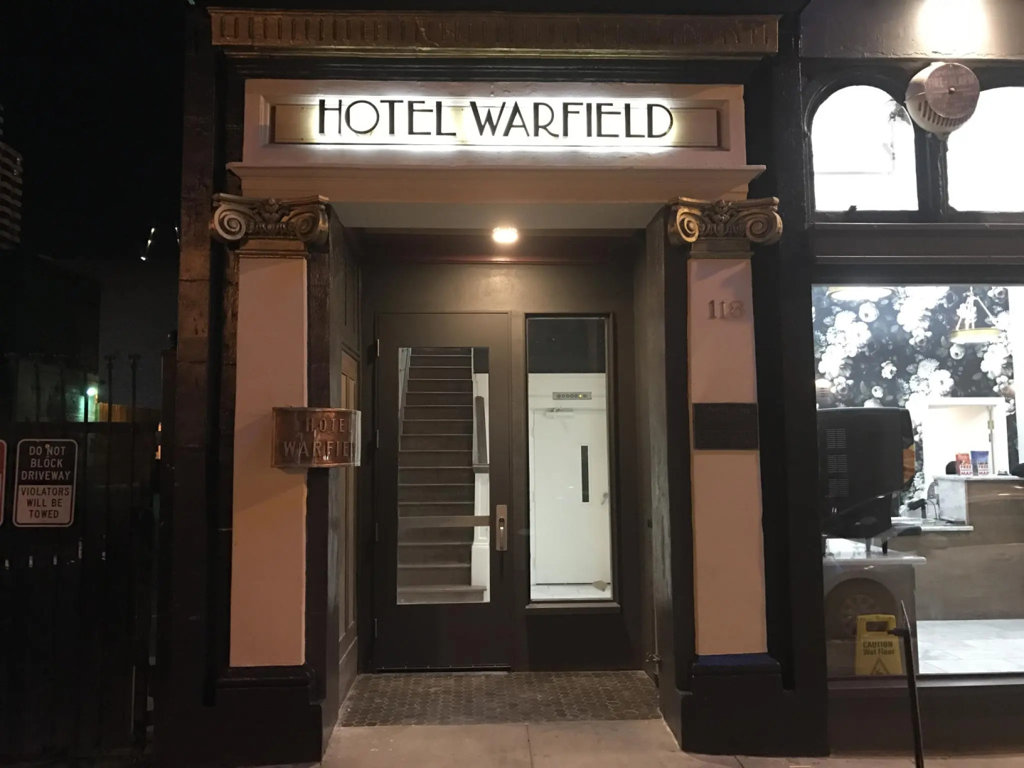 Foto - Warfield Hotel