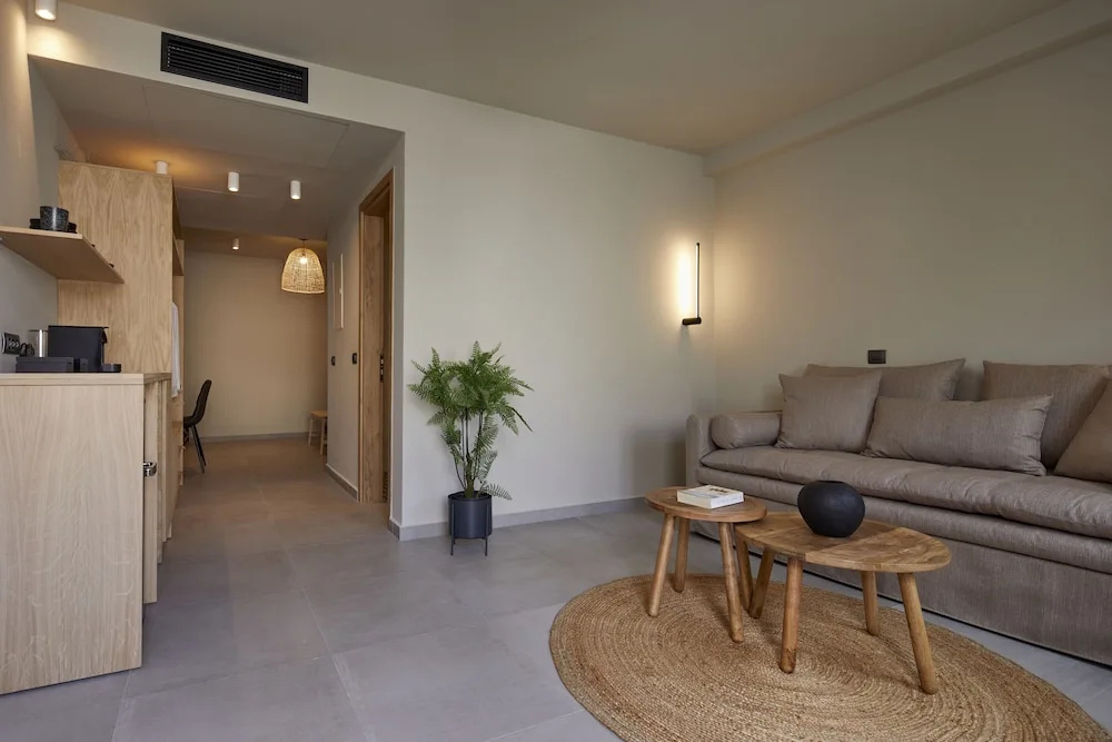 Photo - Mayu Suites