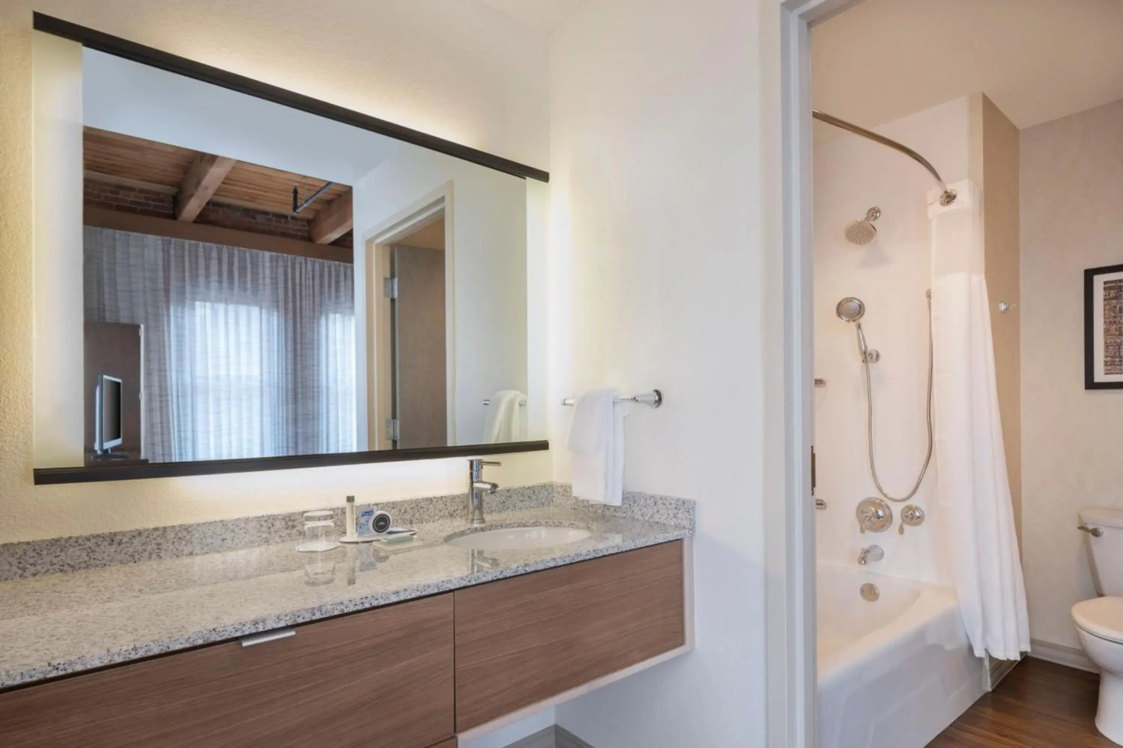 Photo - Residence Inn by Marriott Boston Downtown Seaport