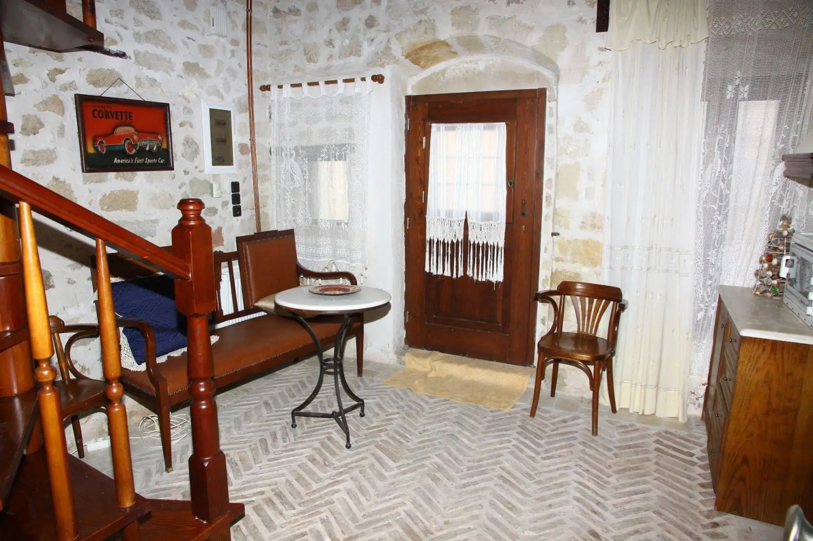 Photo - Traditional Cretan Houses,Agios Myronas