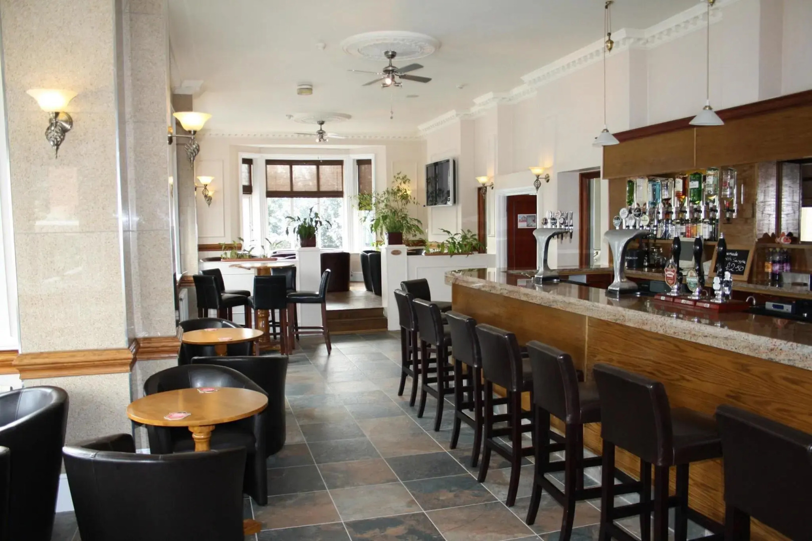 Foto - Uno Thames Hotel Maidenhead -Reopened Brand New Again