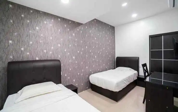 Photo - Crystal Garden Hotel - Tasik Selatan