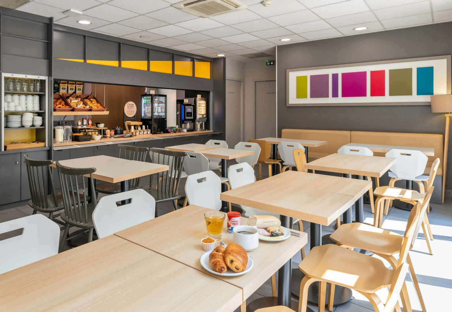 Photo - B&B HOTEL Lyon Caluire Cité Internationale
