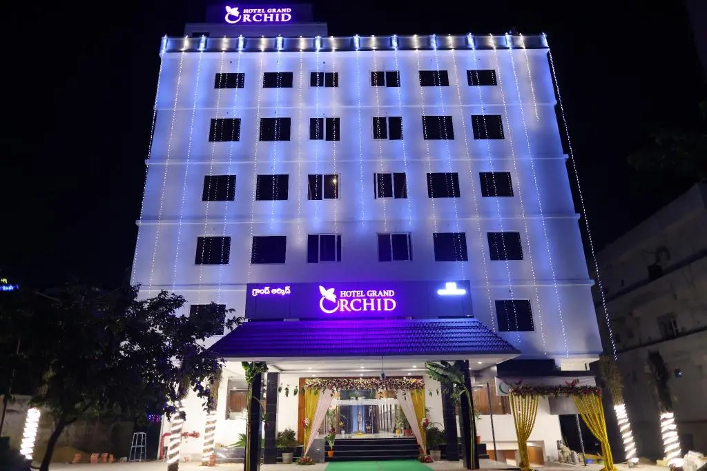 Hotel Grand Orchid
